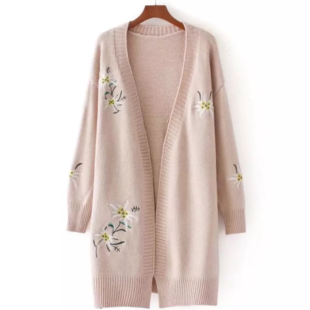 PRE ORDER NWT pink embroidery sweater