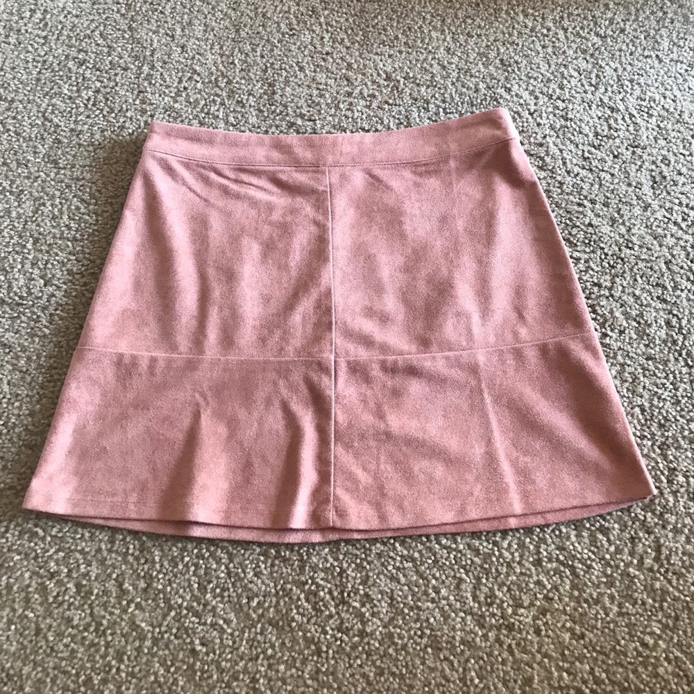 🚫SOLD🚫 Suede skirt