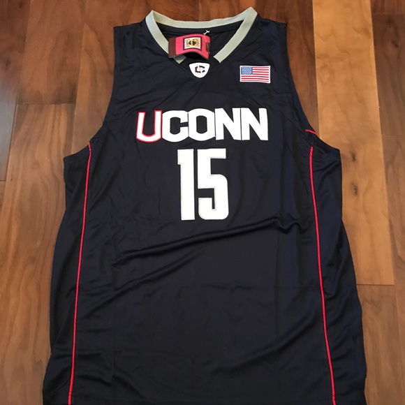 🔥Kemba Walker UCONN Jersey🔥 - Picture 1 of 2