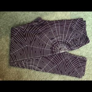 Lularoe purple spiderweb leggings!!! OS!!!