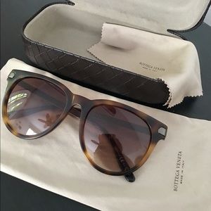 Bottega Veneta Sunglasses