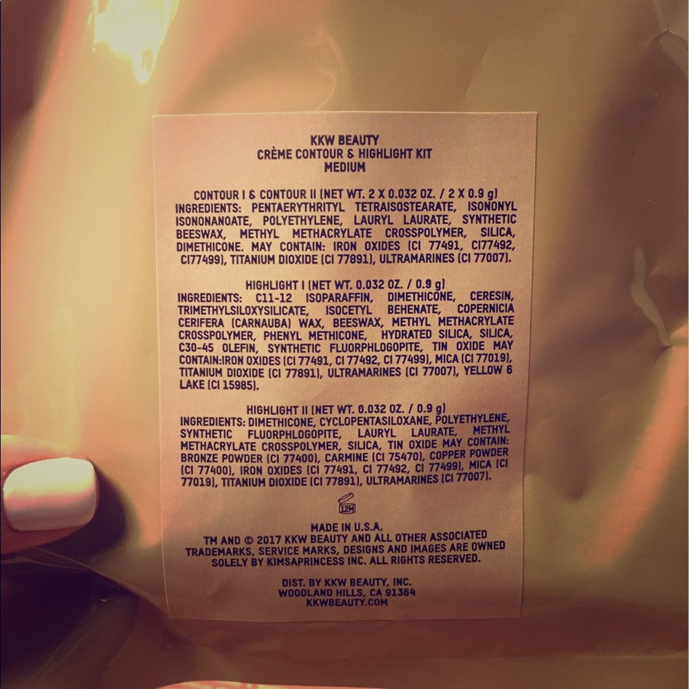 KKW Beauty Creme Contour & Highlight Kit