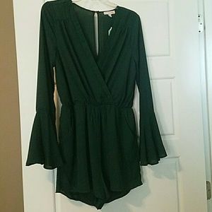 Dark green flare sleeve romper