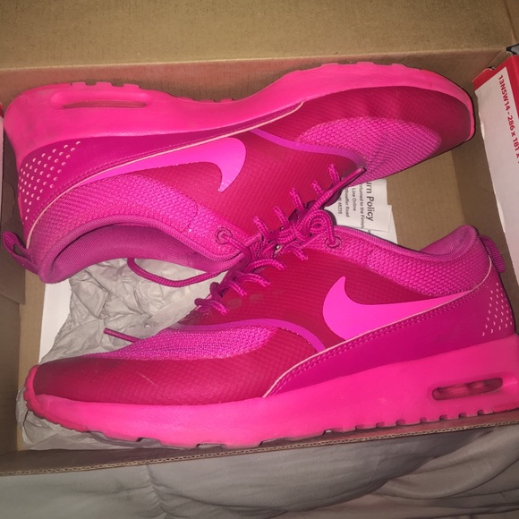 Nike Shoes - Nike air max Thea.