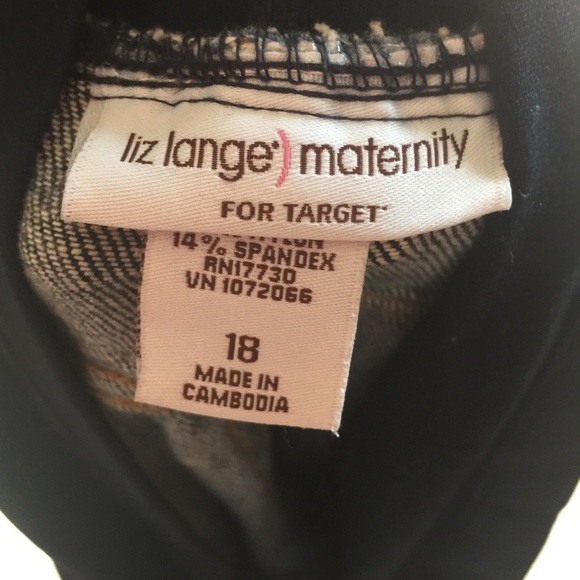 Liz Lange for Target Jeans - Liz Lange Maternity Blue Jean Crops Like New Liz Lange for Target Jeans - Liz Lange Maternity Blue Jean Crops Like New