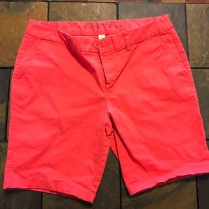 GAP Bermuda khakis