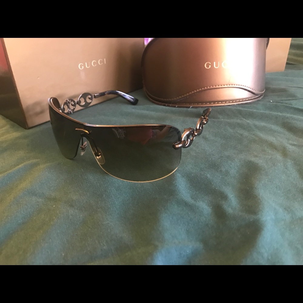 Gucci sunglasses