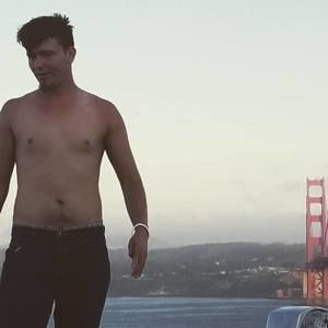 Meet your Posher, Aaron