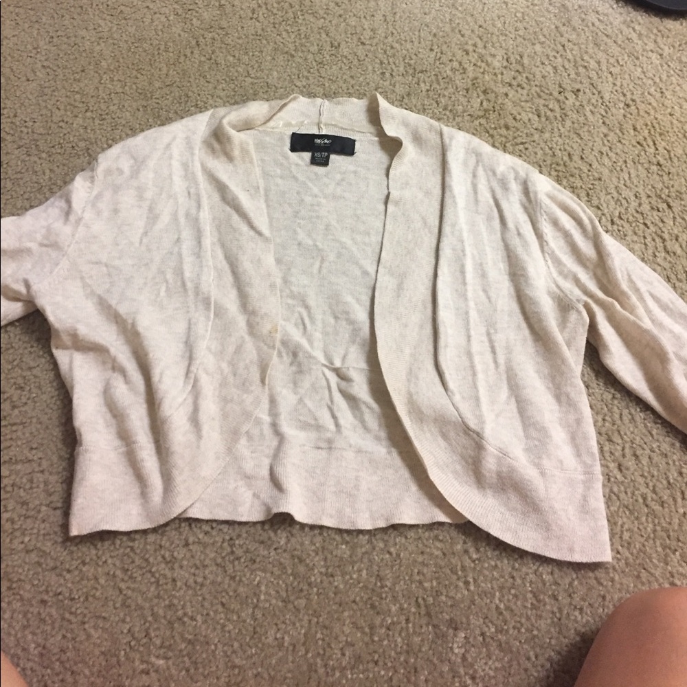 Creme cardigan