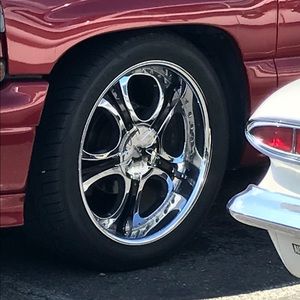 Meet your Posher, Josue