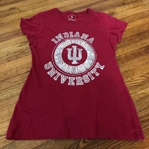 Juniors size Medium Indiana Hoosiers t-shirt!