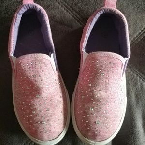 Girls shoes