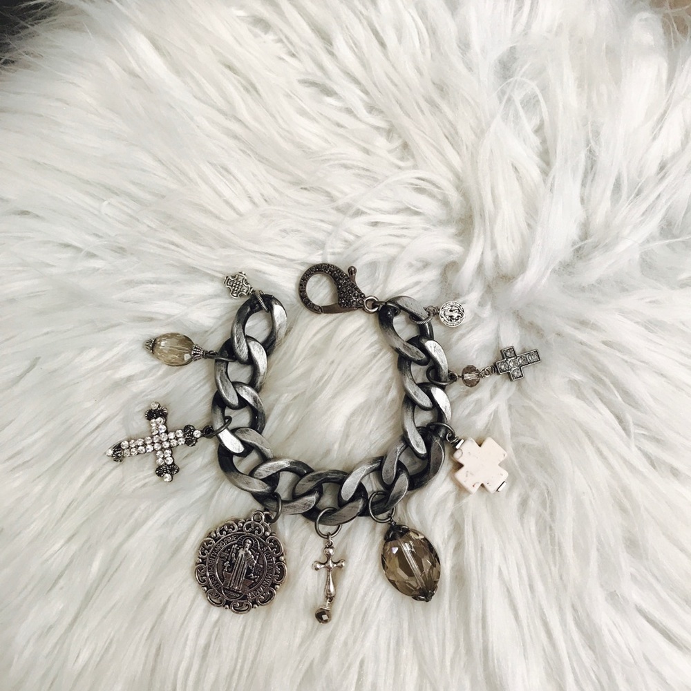 Jewelry/bracelet - Picture 3 of 3