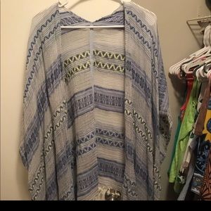 American Eagle sweater/coverup