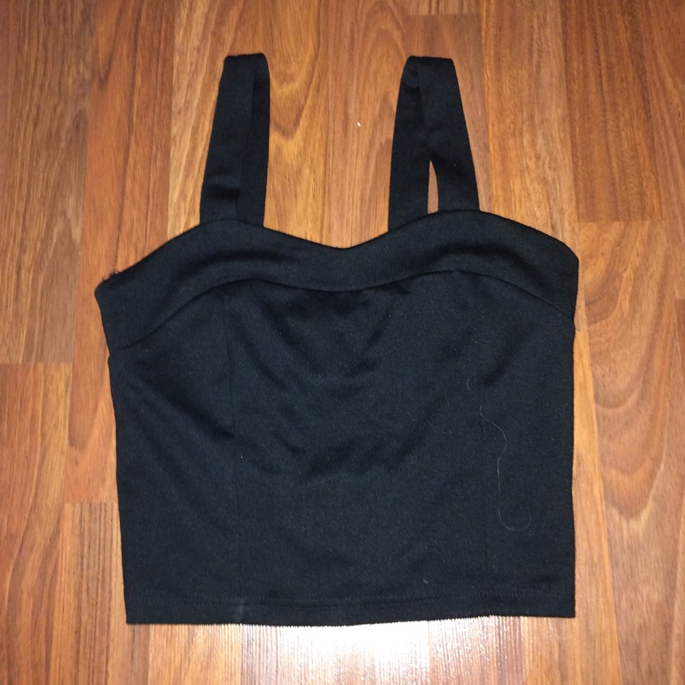 Black crop top