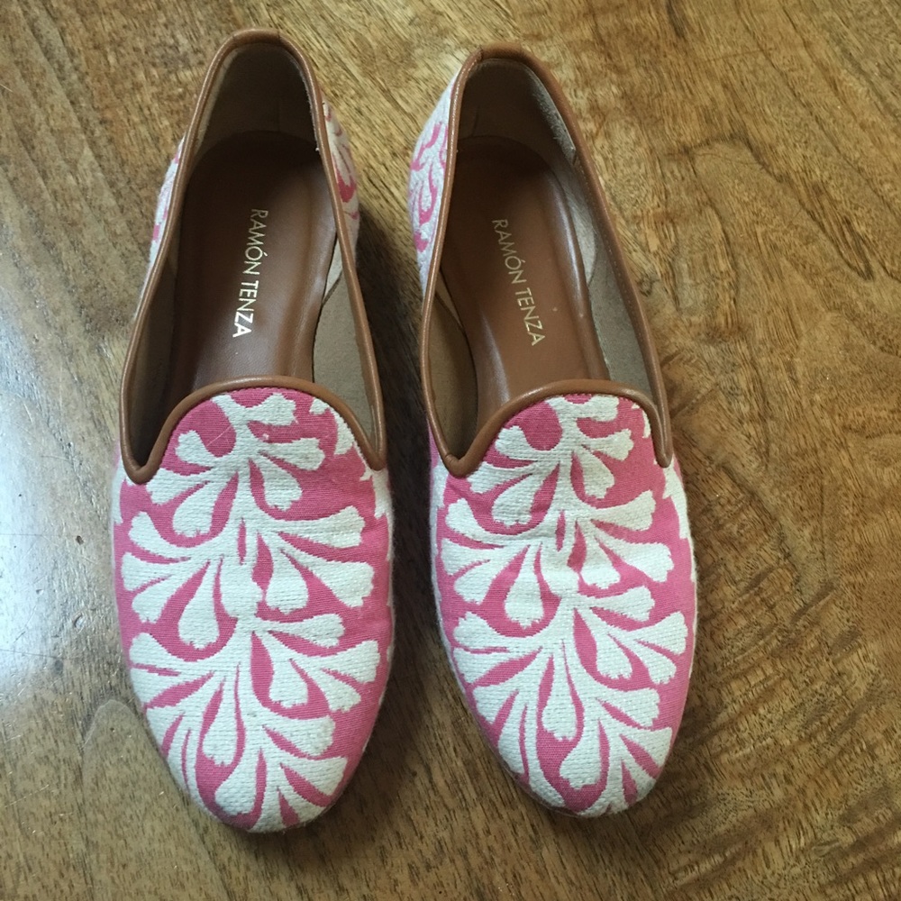 Pink and white Ramon Tenza shoe