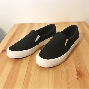 👟 black slip on sneakers 👟