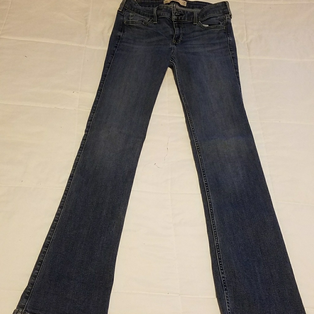Hollister size 7 bootcut jeans
