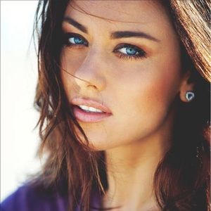 Meet your Posher, Ethan