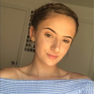 Meet your Posher, Hannah