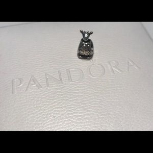 Giraffe Pandora charm