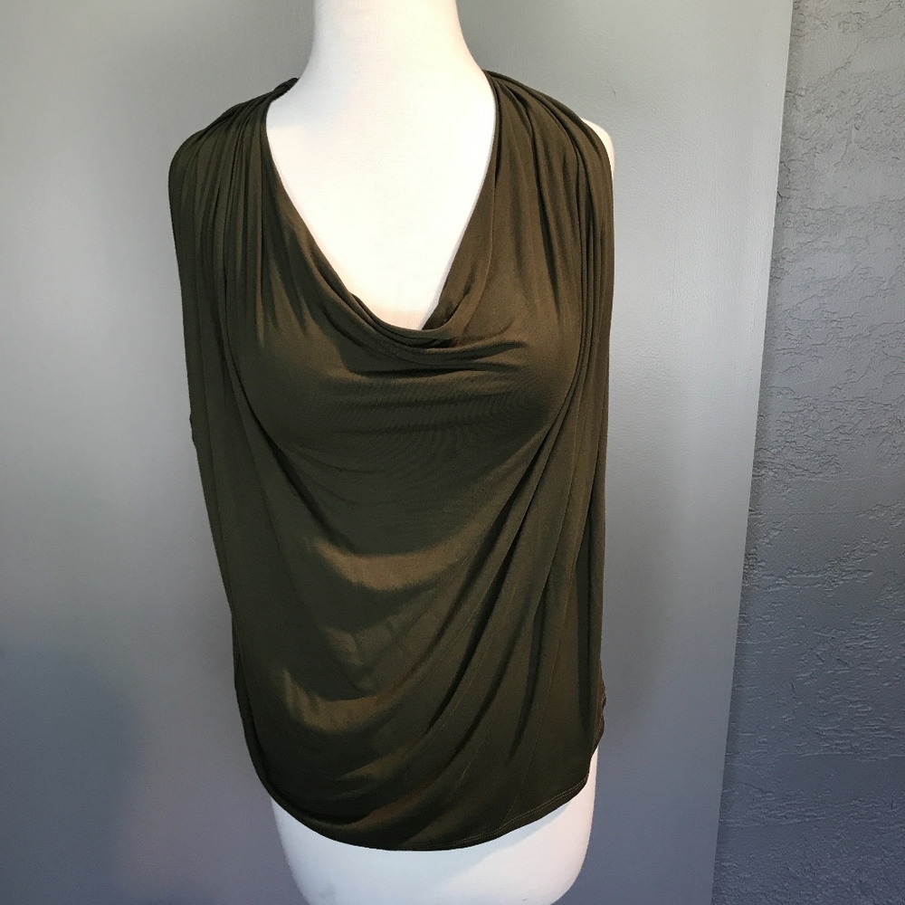 New! Michael Stars adorable top