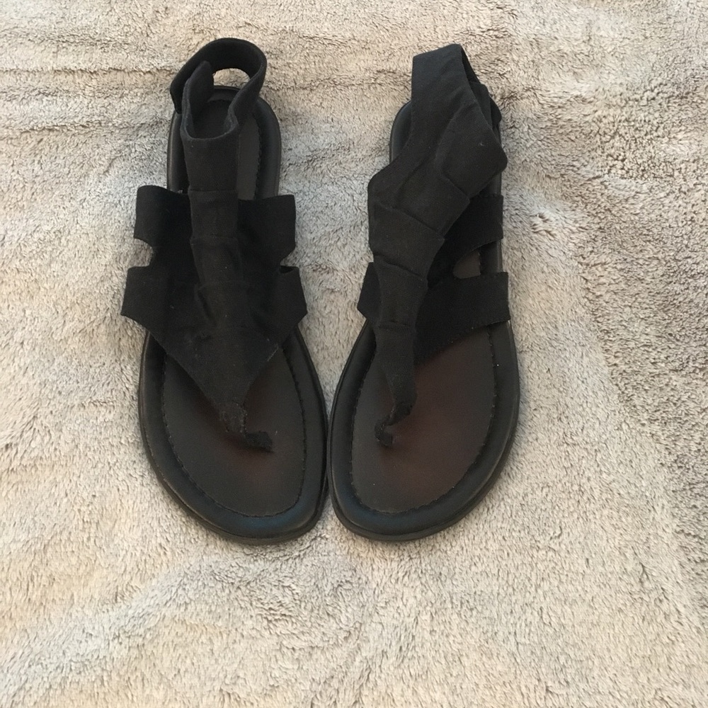 Black sandals