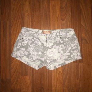 Flower shorts