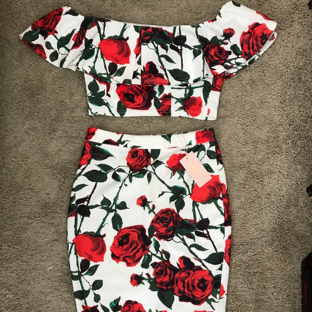 White floral rose crop top/dress