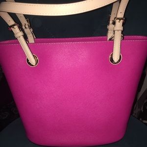 Michael Kors Hot Pink Jet Set Tote