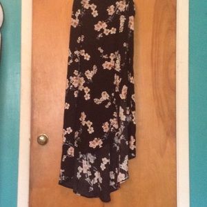 American Eagle Floral Skirt