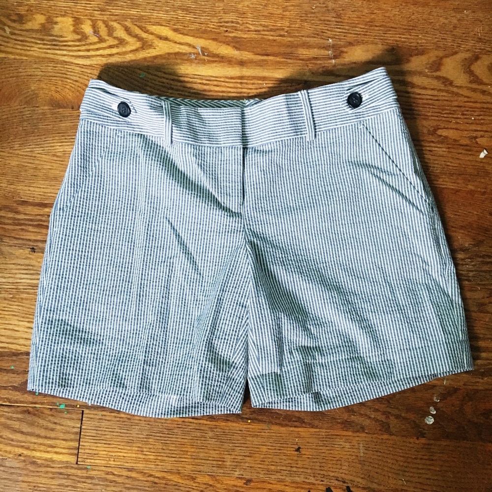 Ann Taylor seersucker shorts