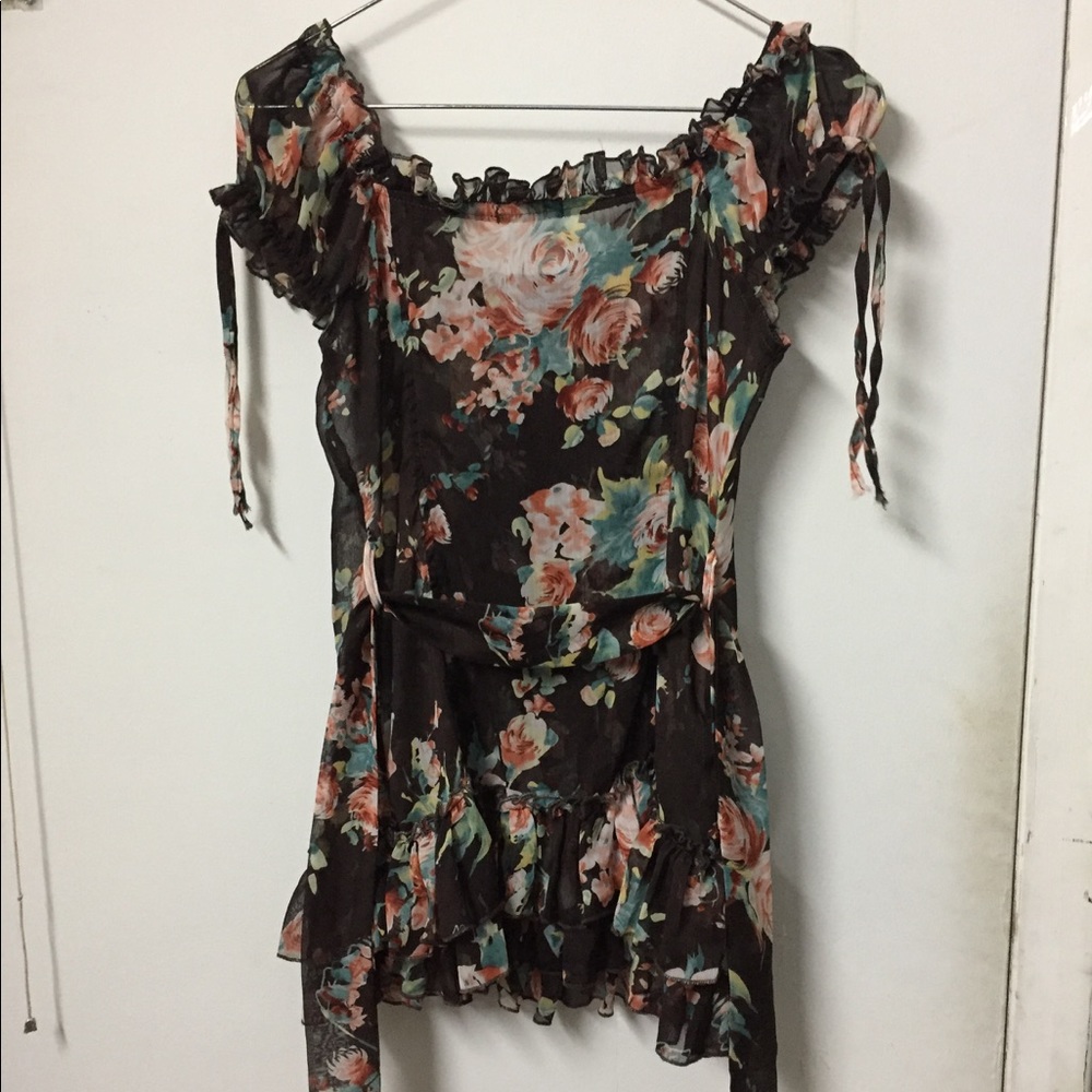 Chiffon blouse with sequence