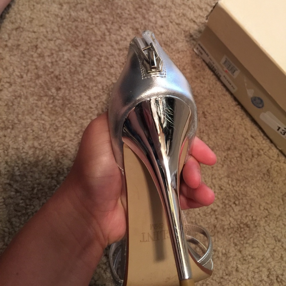 Rhinestone Heels Silver - image 4