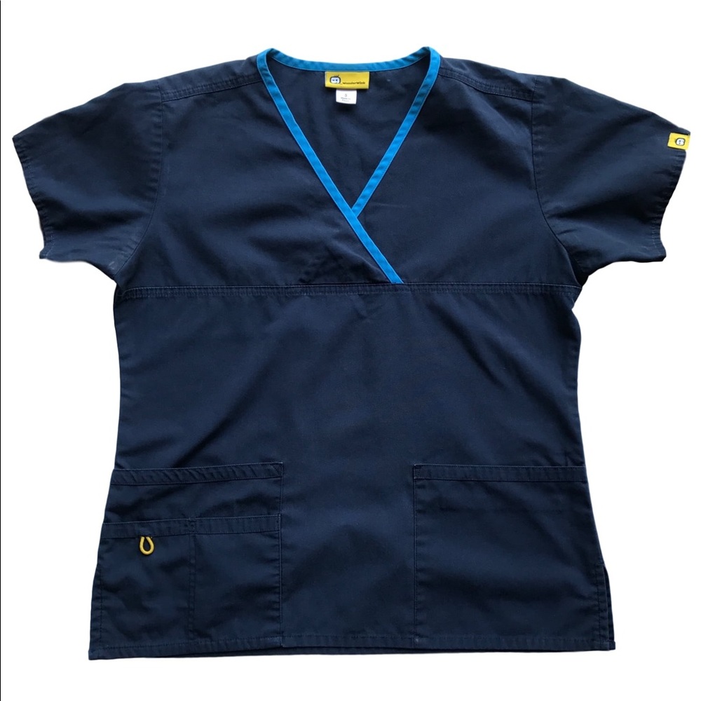 Wonder Wink Uniform Scrub Top Size Small
