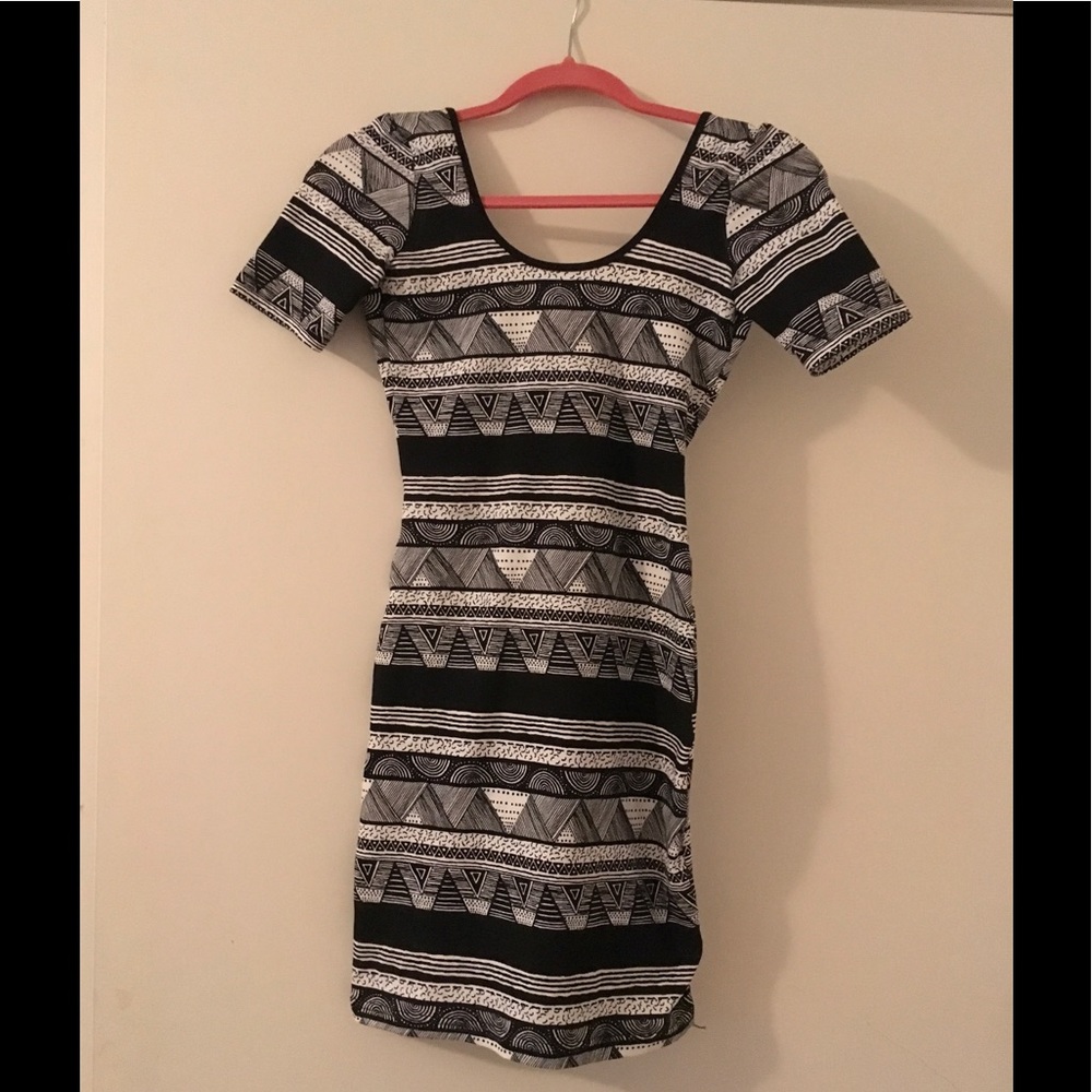Geo print body con dress