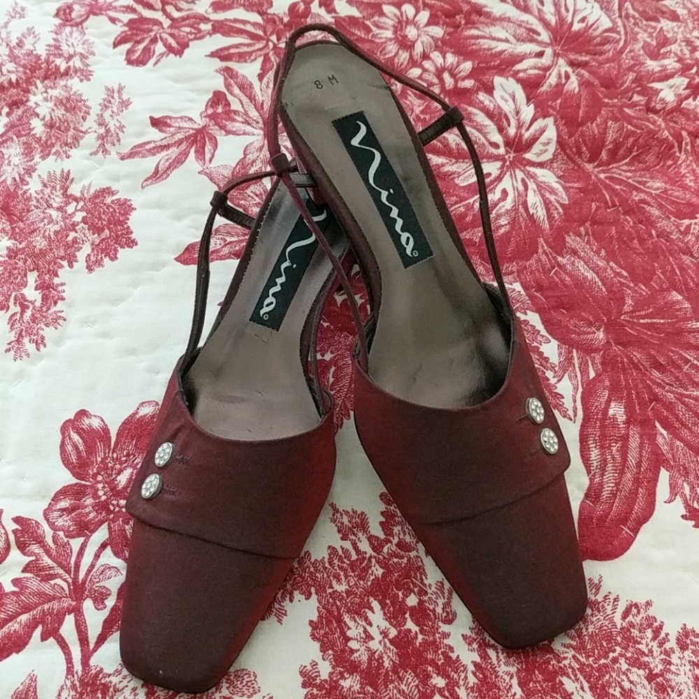 Slingback dress shoes
