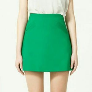 Green Zara mini skirt