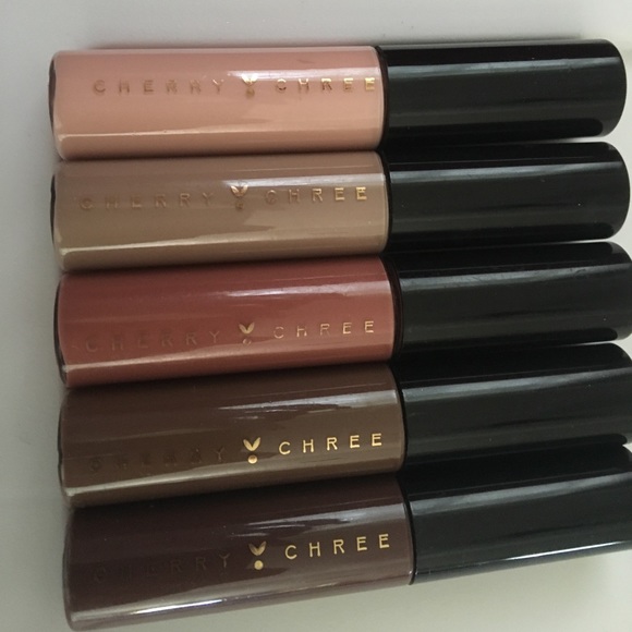 Brand New Set of 5 Matte Liquid Lipsticks - Picture 2 of 2