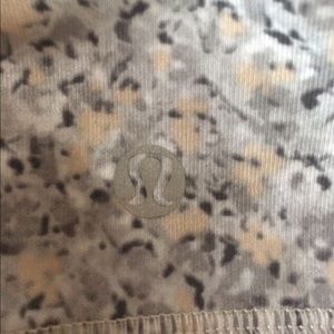 Lululemon top