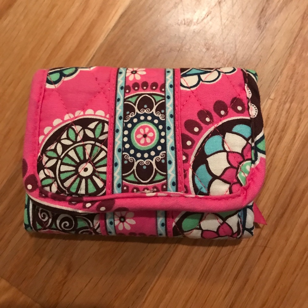 Pink Vera Bradley wallet