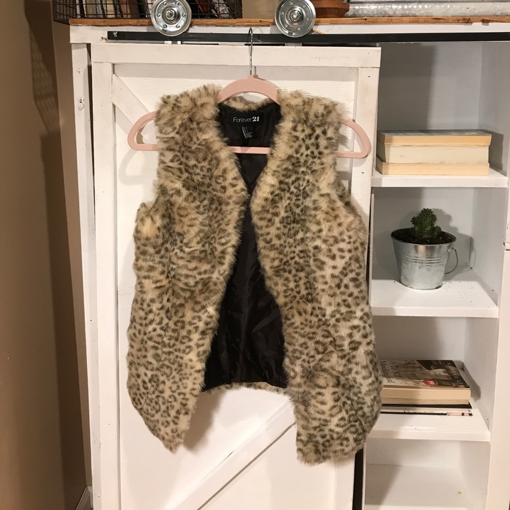 Faux Leopard Vest