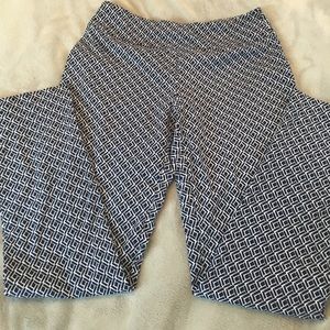 NWOT Cato crop pants