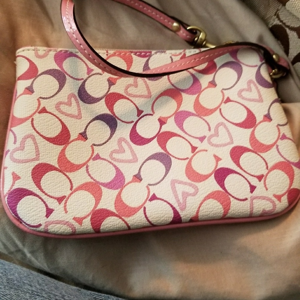Coach wristlet - Picture 1 of 1