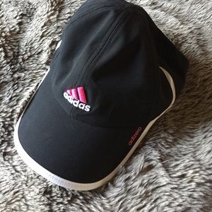 adidas hat. Never Worn. Great Condition