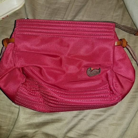 DOONEY & BOURKE PURSE & MAKEUP CASE - Picture 3 of 4