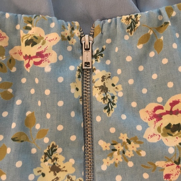 Strapless floral dress - Picture 3 of 6