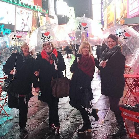 Meet your Posher, Lori - Picture 1 of 1