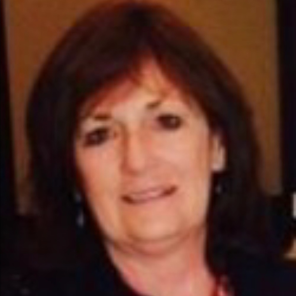 Meet your Posher, Peggie