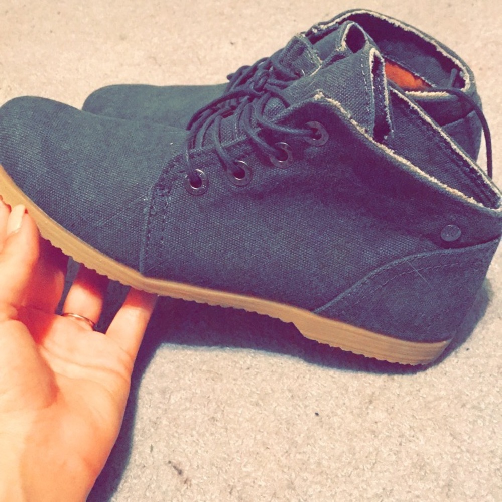Bearpaw boots.